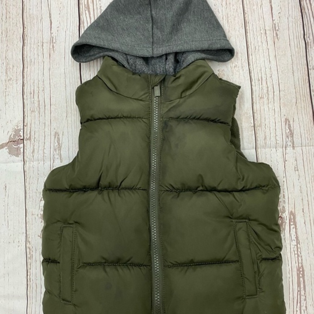 Boys Old Navy Puffer Vest with Gray Hood